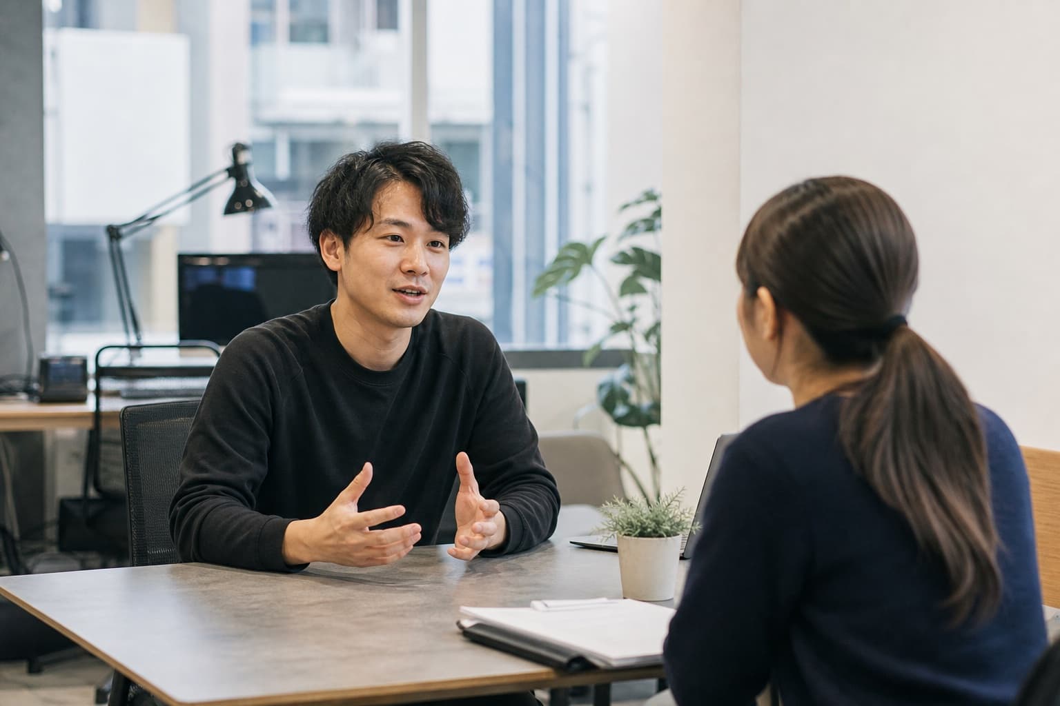 なぜ企業は大学生に仕事を任せるのか?受け入れ企業が大切にしていること